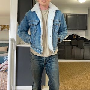 Vintage Levi's sherpa denim jacket